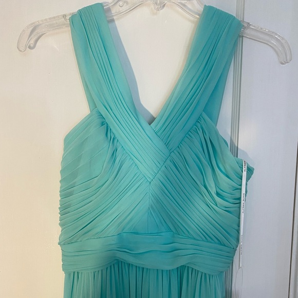 Alfred Sung Ruched Detail Mint Maxi Dress - Picture 3 of 5